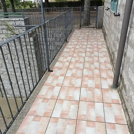 Guest house Za Matalena *